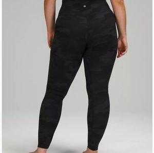 Lululemon Align HR 28